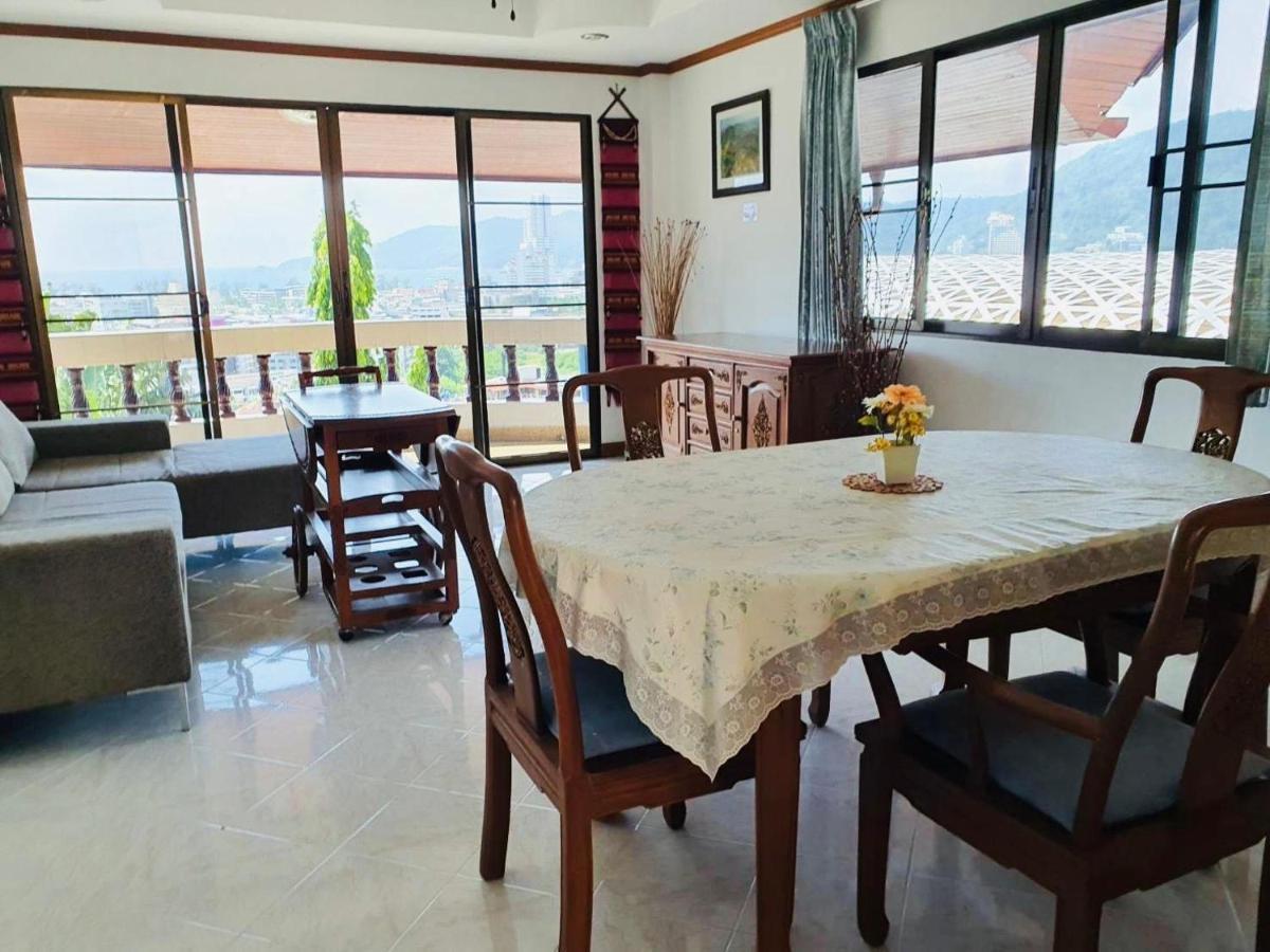 Aksarai Hotel Patong Extérieur photo