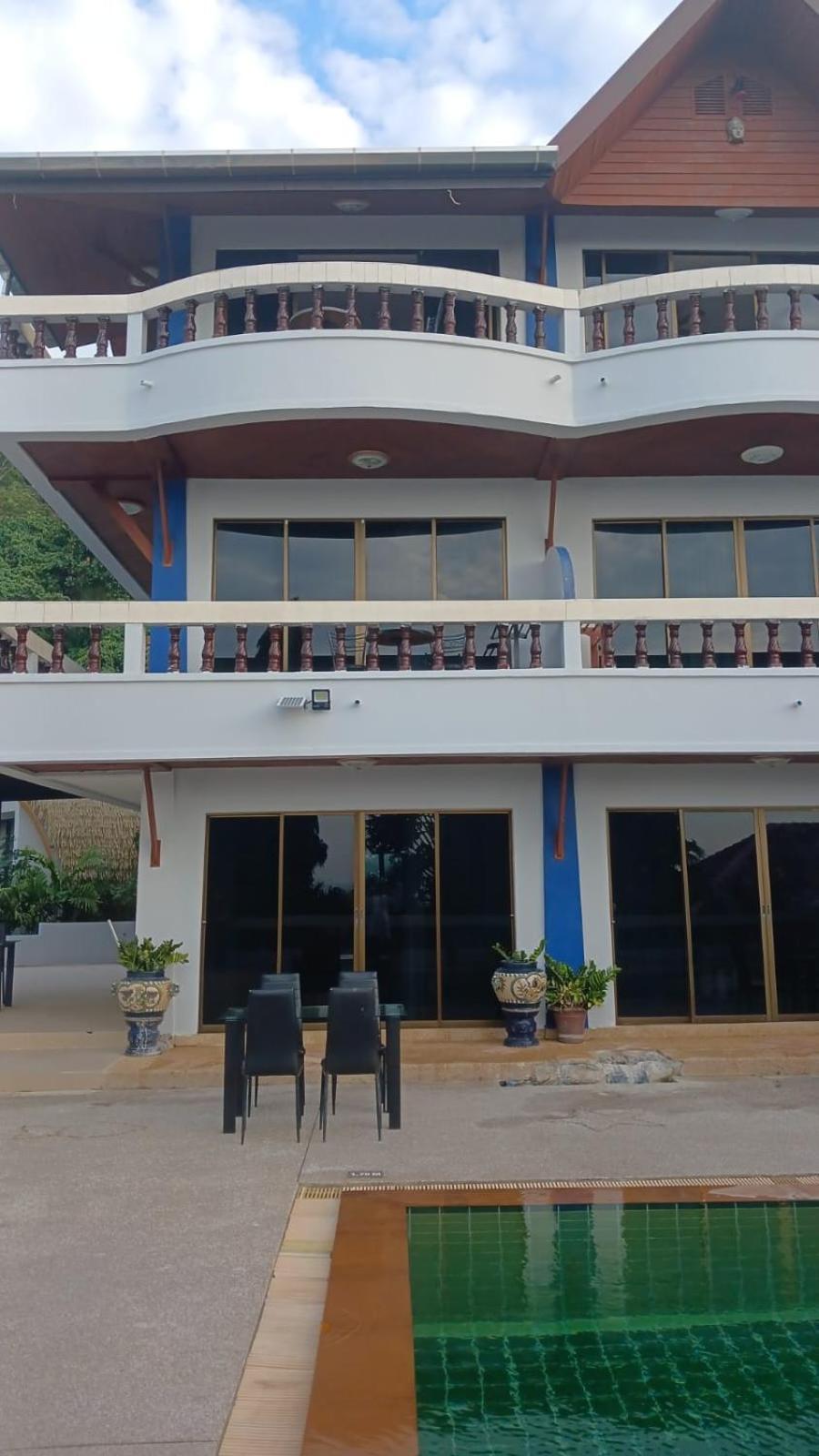 Aksarai Hotel Patong Extérieur photo