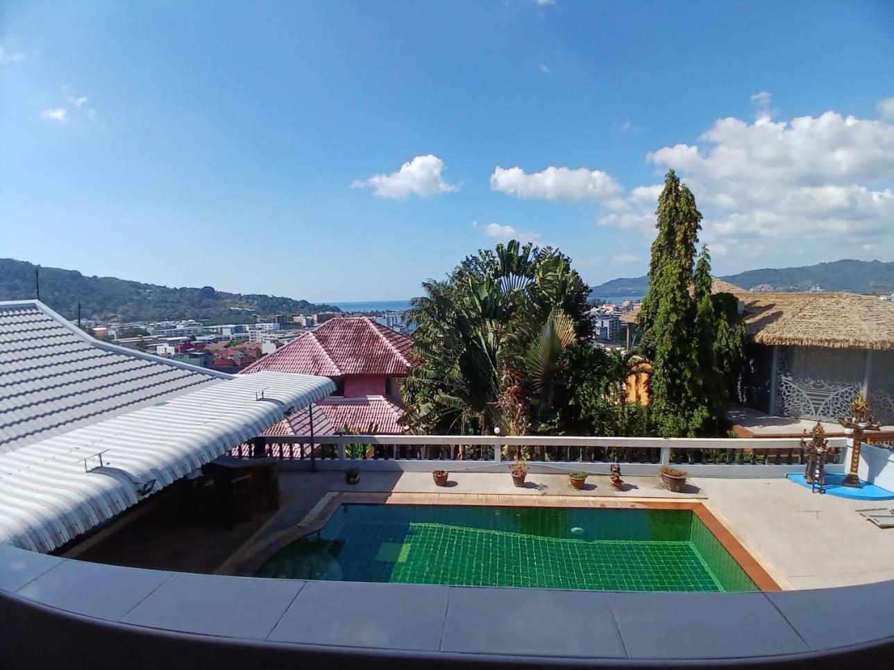 Aksarai Hotel Patong Extérieur photo